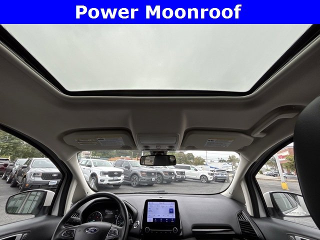 Used 2022 Ford EcoSport Titanium image 4