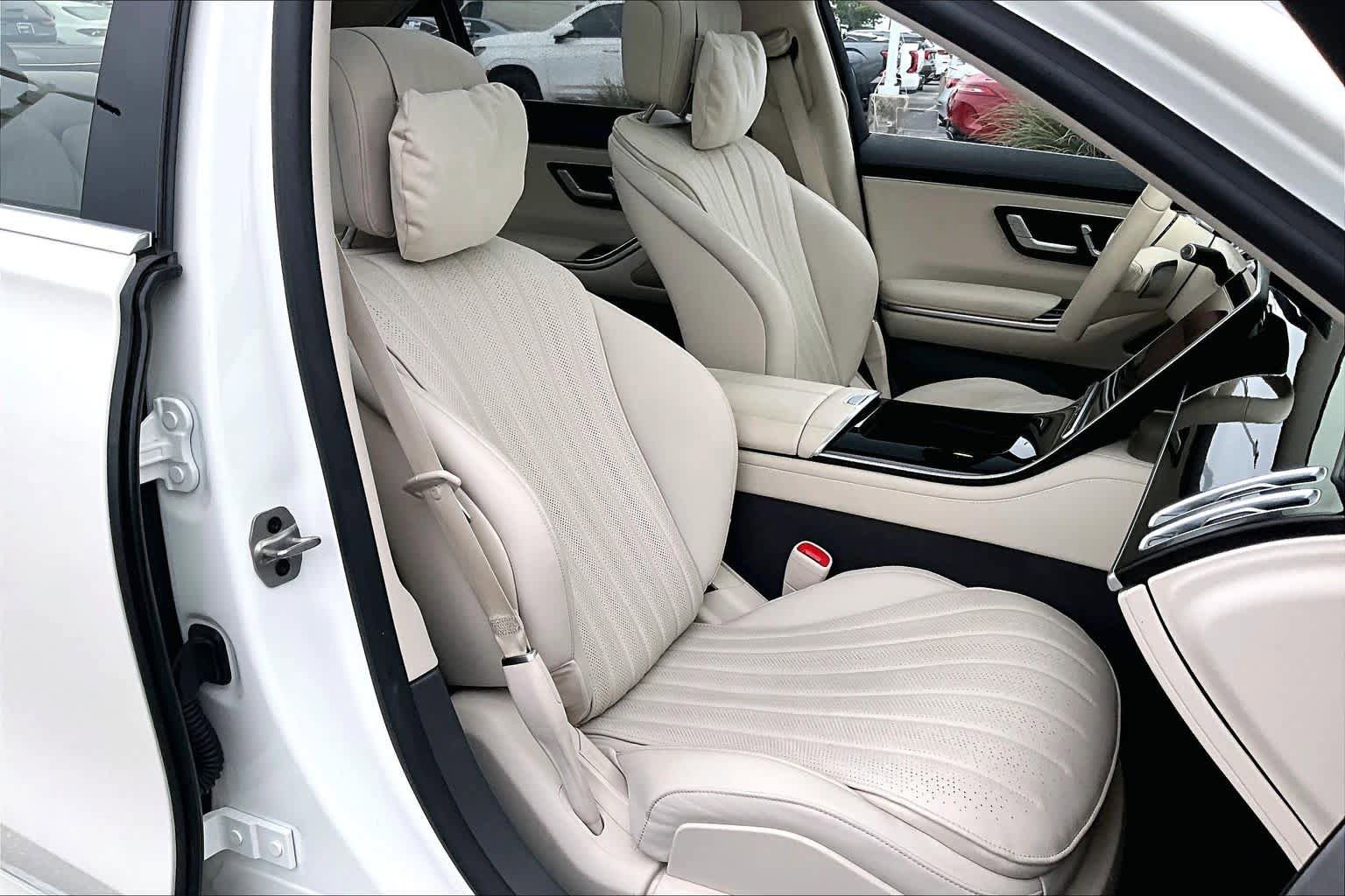 Certified 2023 Mercedes-Benz S 500 4MATIC w/ AMG Line image 9