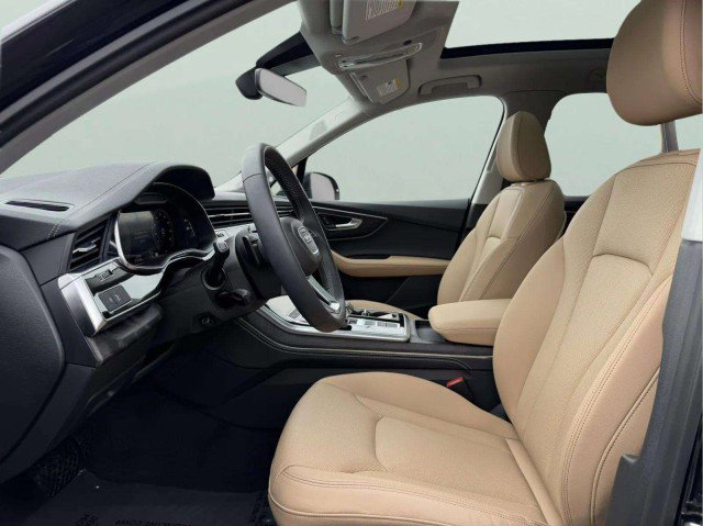 Certified 2025 Audi Q7 Premium Plus w/ Premium Plus Package image 20