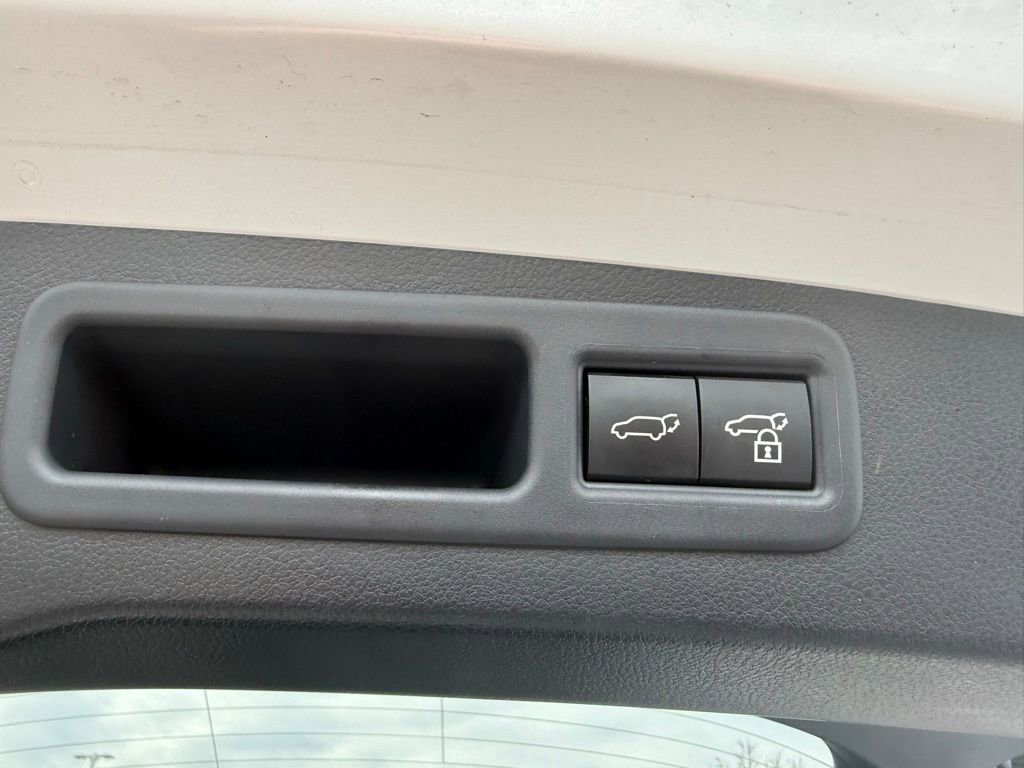 Used 2024 Lexus RX 350 Premium w/ Accessory Package (Z1) image 19