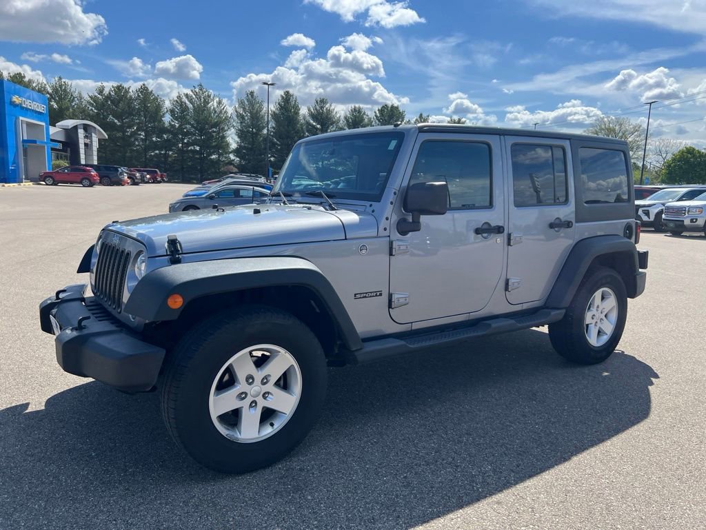 Used 2018 Jeep Wrangler Unlimited Sport S AWD/4WD image 8