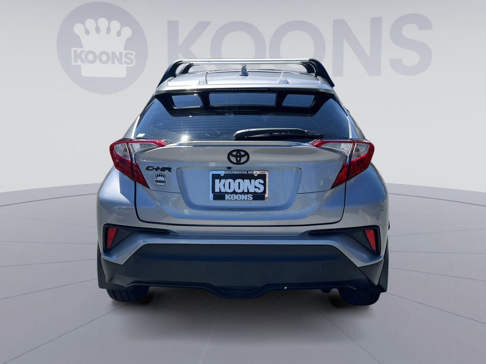 Used 2020 Toyota C-HR LE image 5