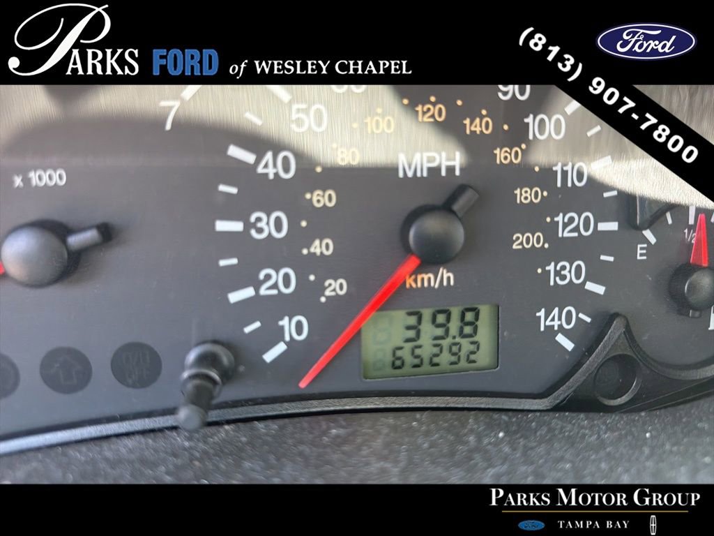 Used 2007 Ford Focus ZX3 Hatchback FWD image 4
