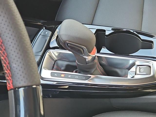 New 2026 Chevrolet Trax RS w/ Sunroof Package FWD image 15