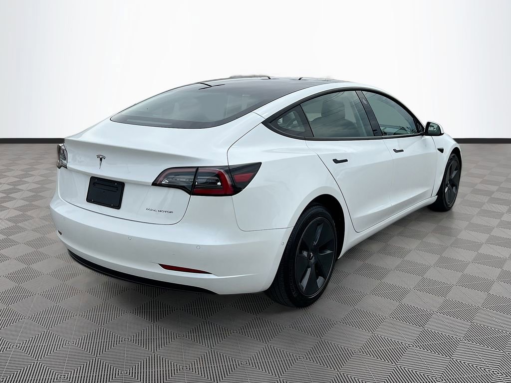 Used 2022 Tesla Model 3 Long Range AWD/4WD image 7