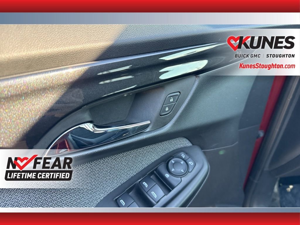 Used 2025 Chevrolet TrailBlazer LT w/ Driver Confidence Package image 20