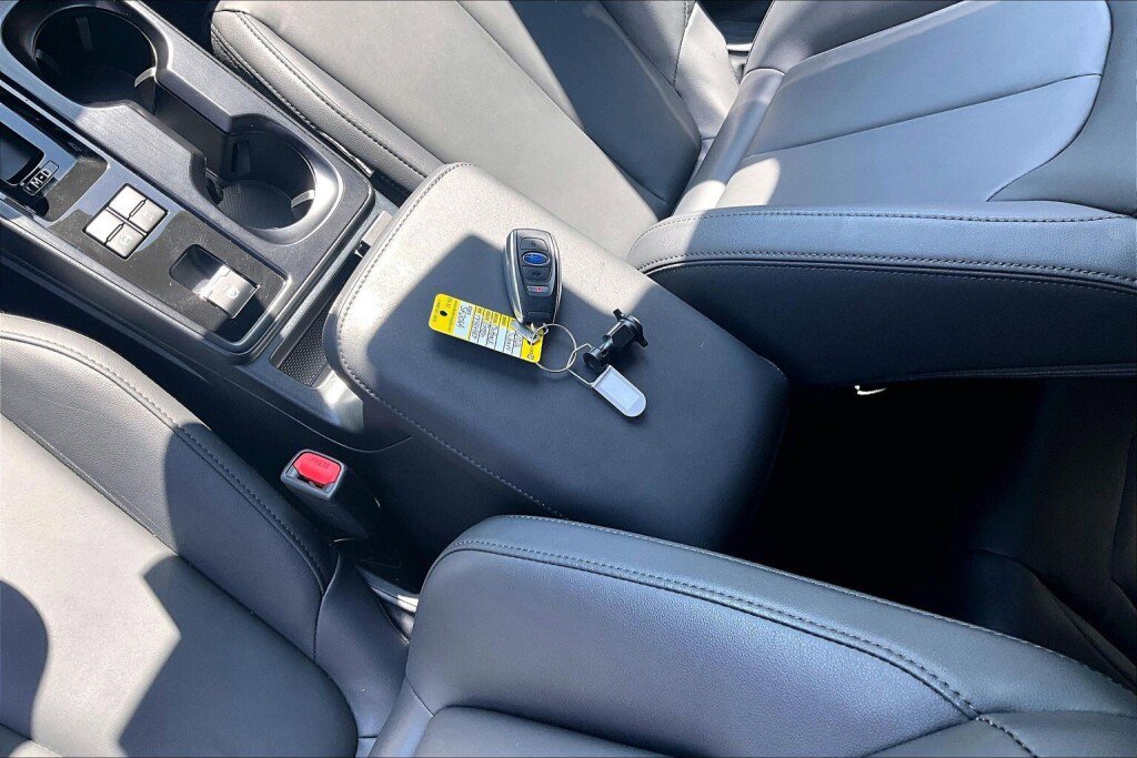 Certified 2026 Subaru Outback Premium AWD/4WD image 17