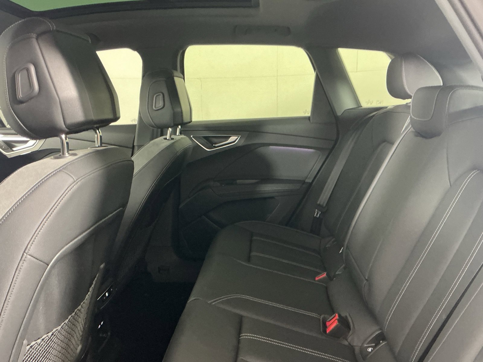Used 2024 Audi Q4 e-tron Premium Plus w/ Premium Plus AWD/4WD image 15