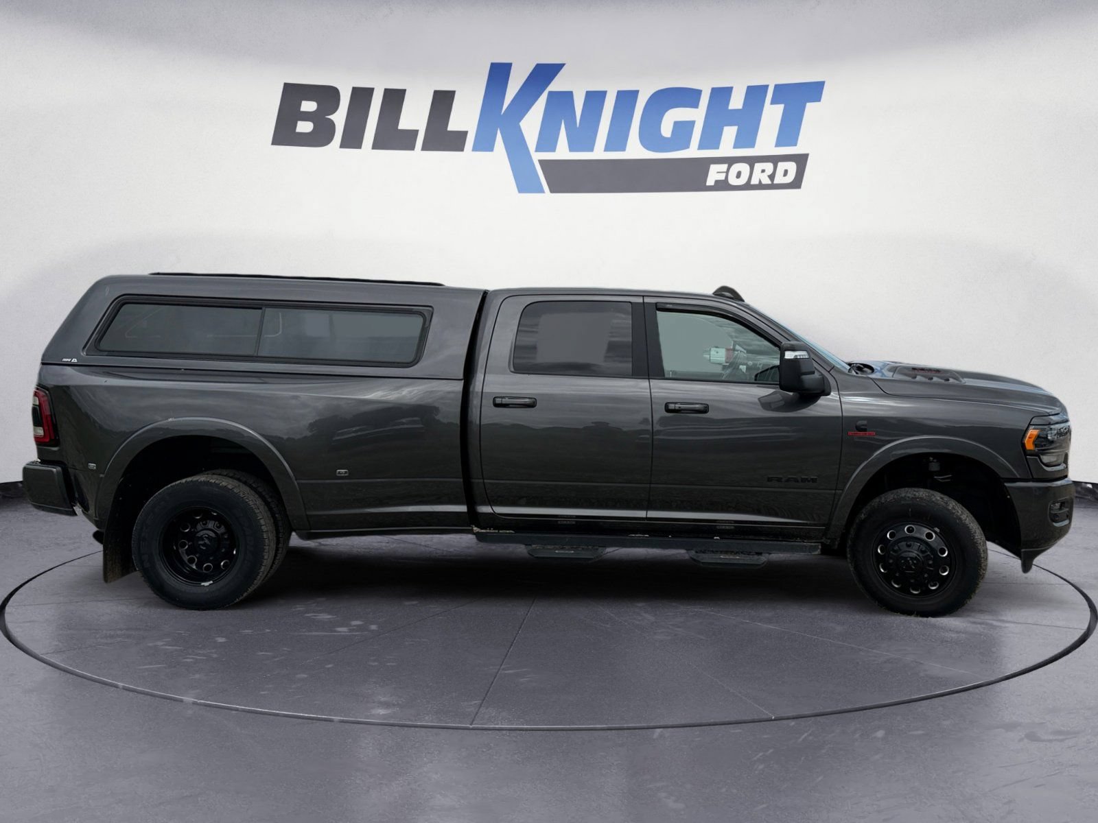 Used 2023 RAM 3500 Limited w/ Night Edition AWD/4WD image 6
