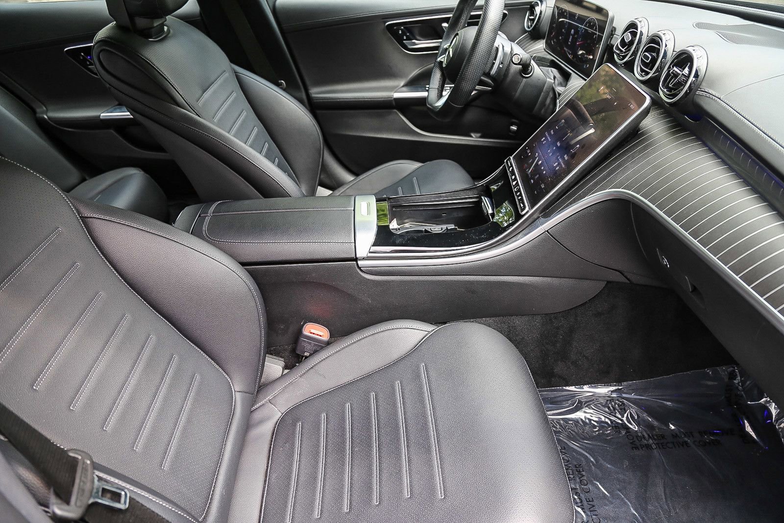Used 2023 Mercedes-Benz C 300 Sedan w/ AMG Line w/ Night Package image 15