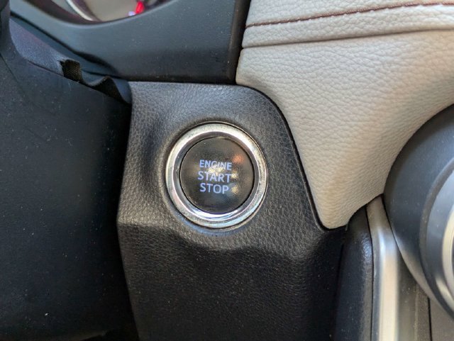 Used 2019 Toyota RAV4 XLE Premium w/ Cold Weather Package FWD image 29
