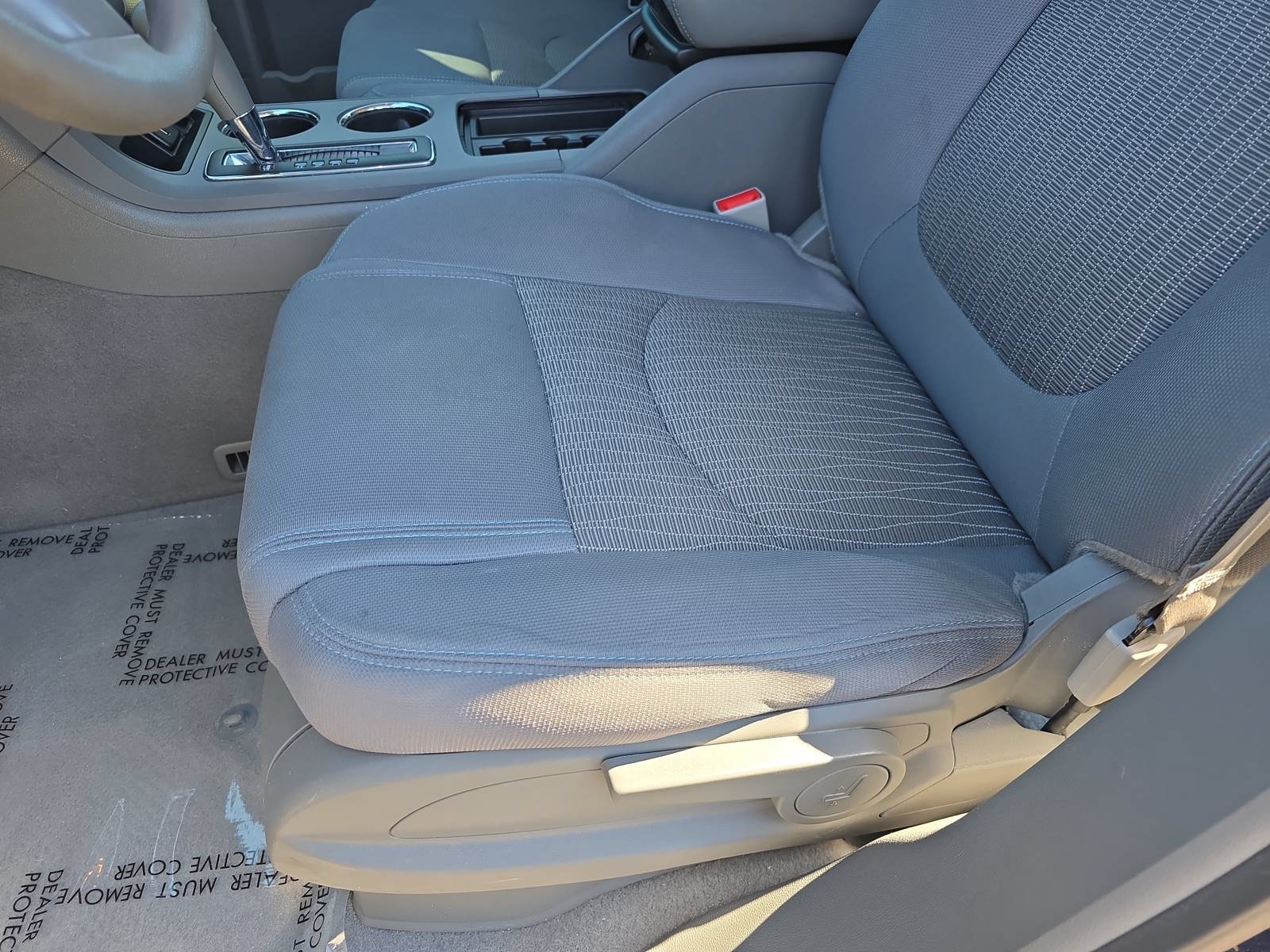 Used 2015 Chevrolet Traverse LS FWD image 30
