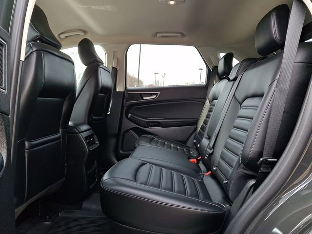 Certified 2022 Ford Edge SEL w/ Convenience Package image 10