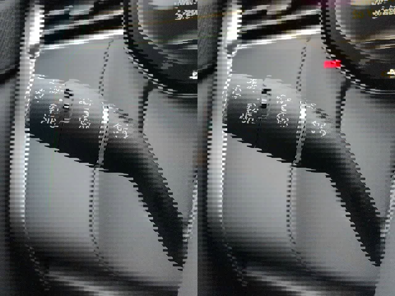 New 2026 Land Rover Range Rover Long Wheelbase Autobiography image 28