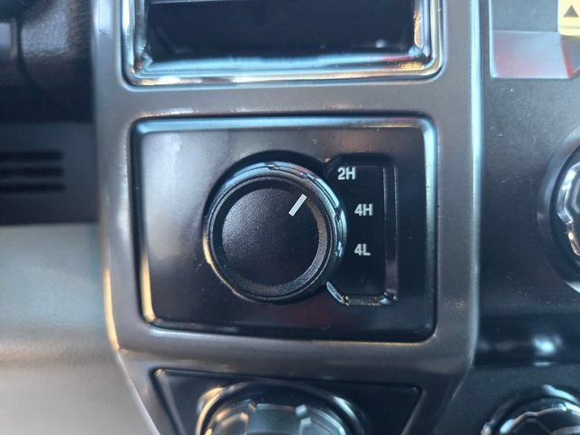 Used 2019 Ford F150 XLT w/ Equipment Group 302A Luxury AWD/4WD image 17