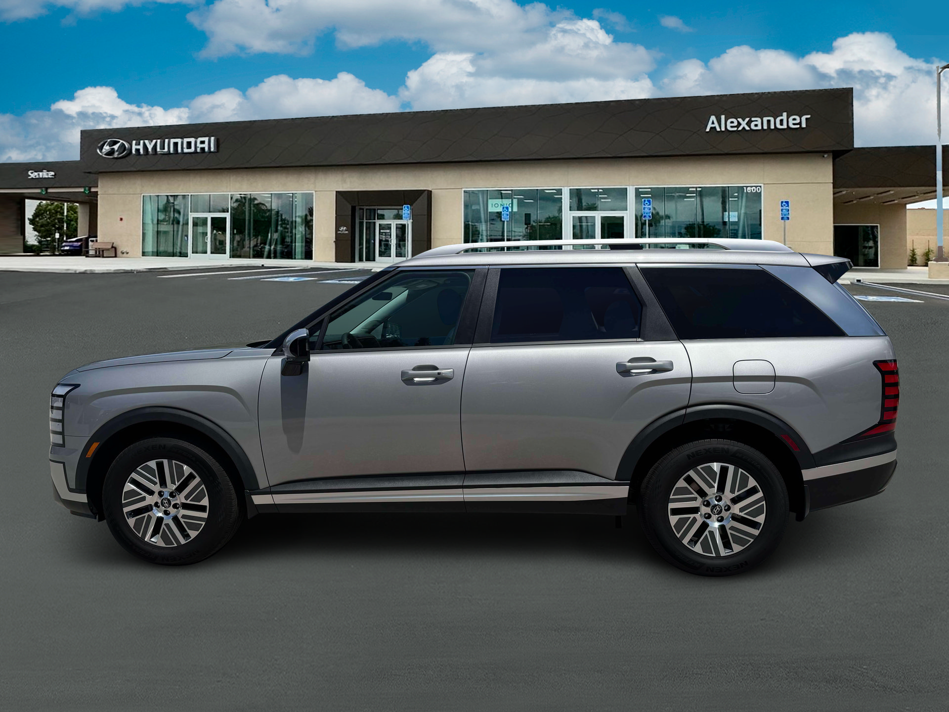 New 2027 Hyundai Palisade SEL w/ Tow & Go Package FWD image 3
