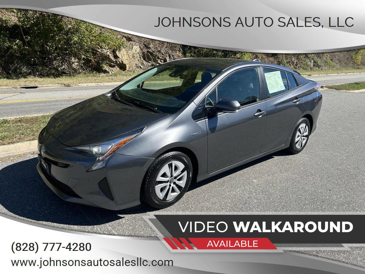 Used 2017 Toyota Prius Two image 1