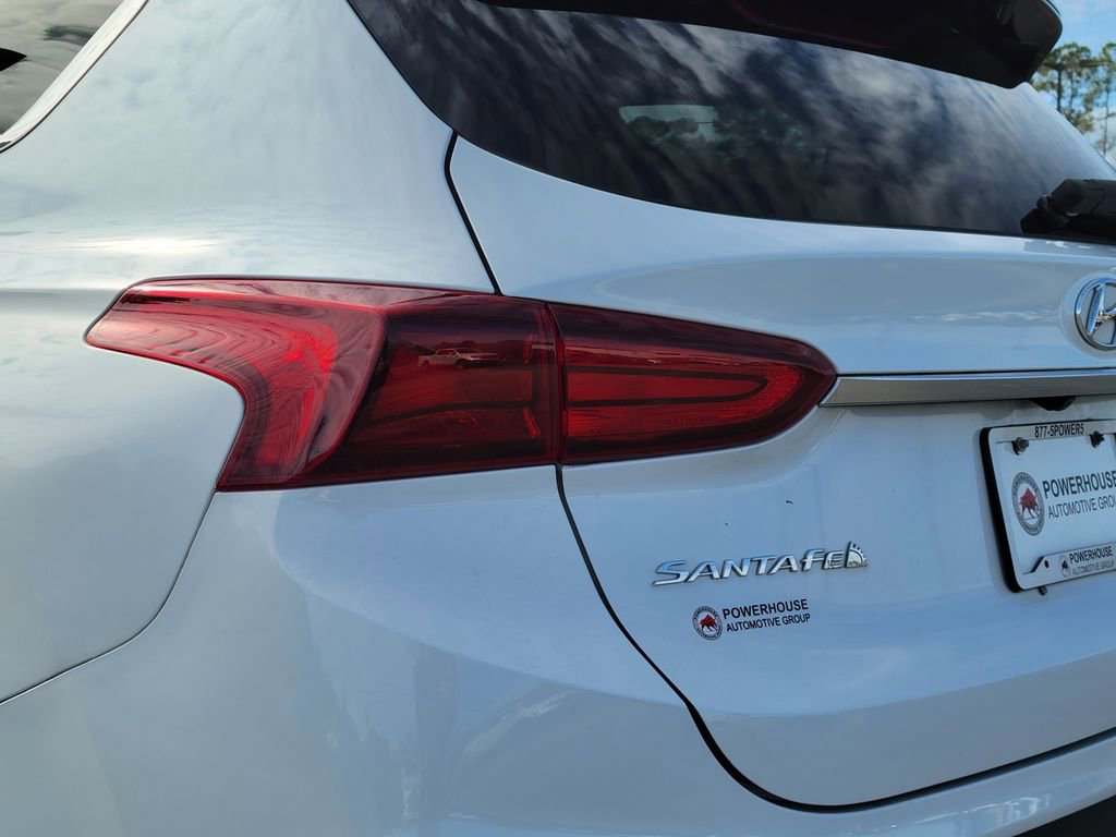 Used 2019 Hyundai Santa Fe SE image 12