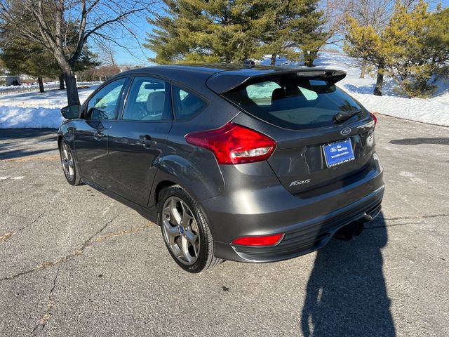 Certified 2018 Ford Focus ST image 7