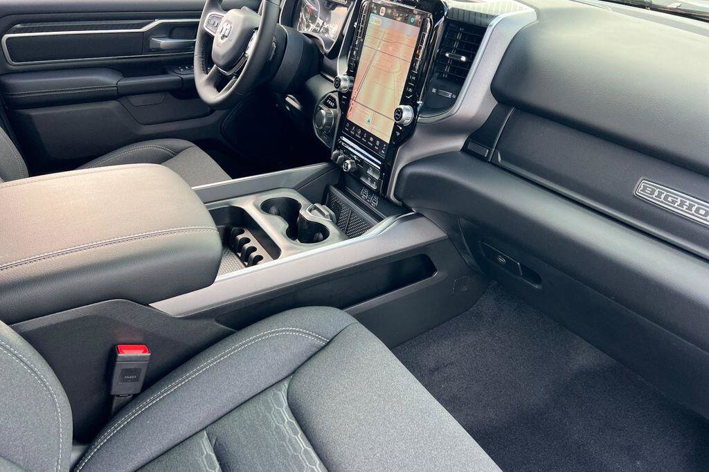 New 2026 RAM 1500 Big Horn AWD/4WD image 15