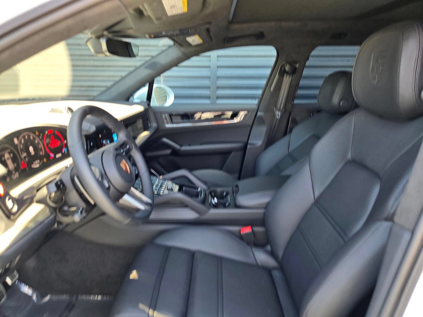 Certified 2026 Porsche Cayenne GTS AWD/4WD image 27