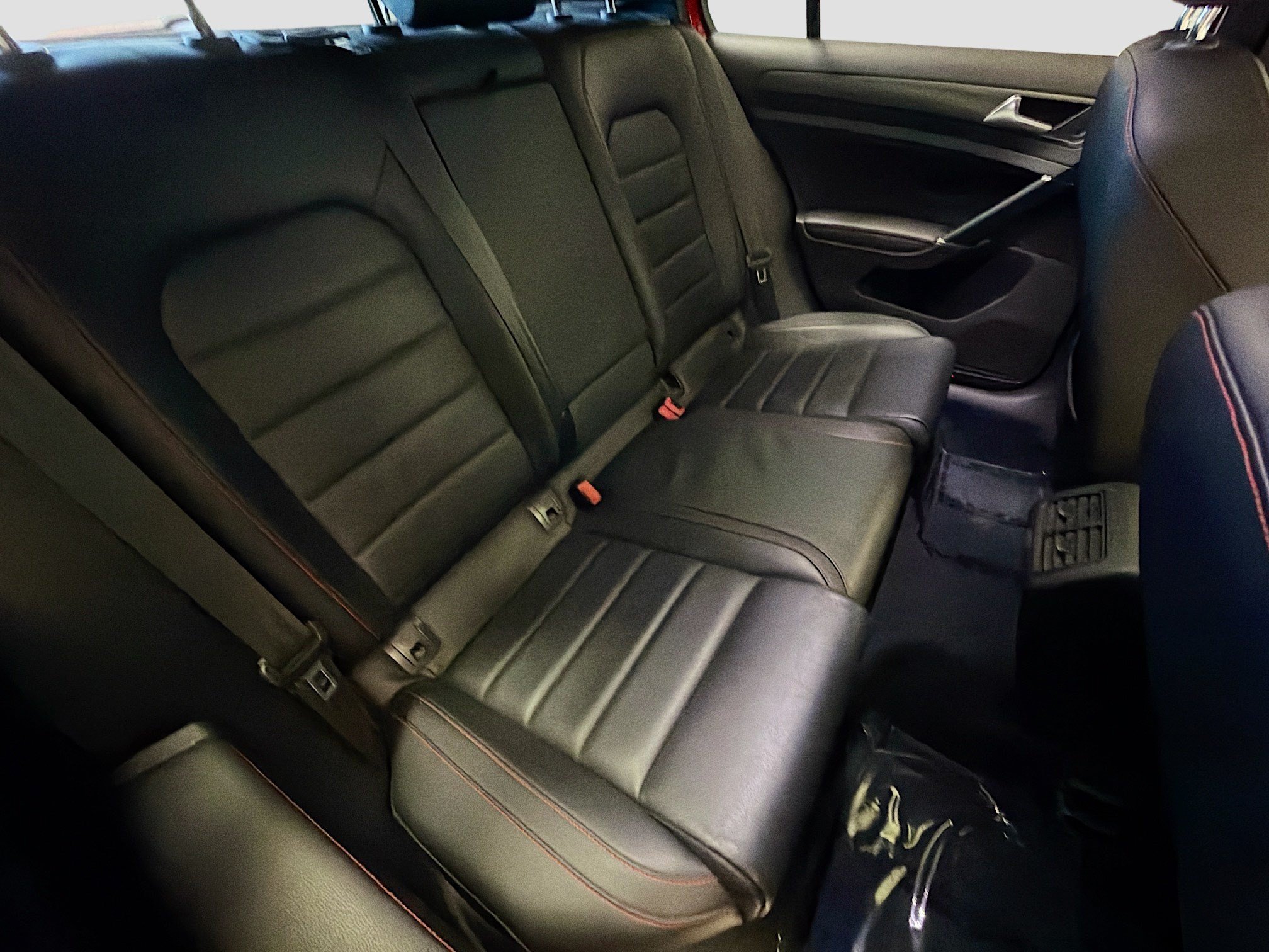 Used 2018 Volkswagen GTI SE w/ SE Leather Package FWD image 14