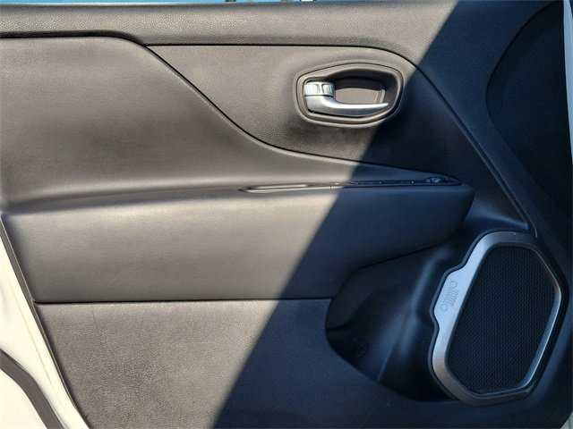 Used 2020 Jeep Renegade Limited image 15