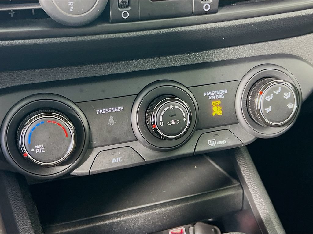 Certified 2024 Kia Forte LXS FWD image 16