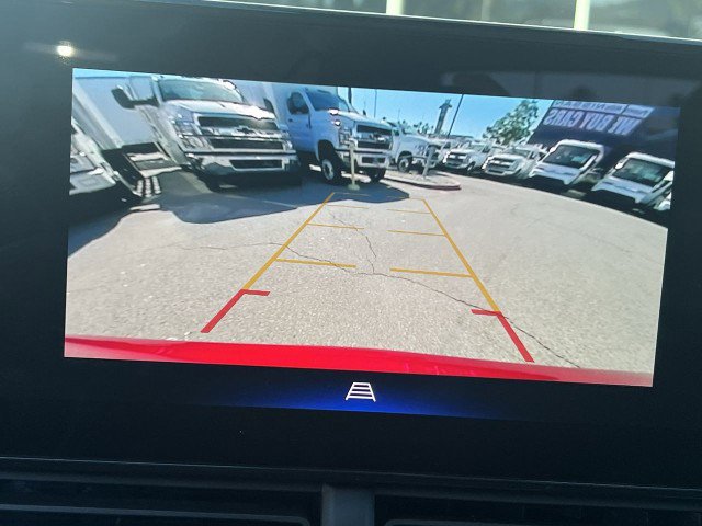 Used 2025 Chevrolet Trax LT w/ LT Convenience Package image 14