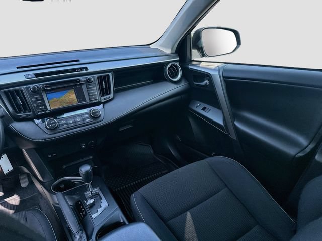 Used 2017 Toyota RAV4 XLE w/ Carpet Mat Package AWD/4WD image 24