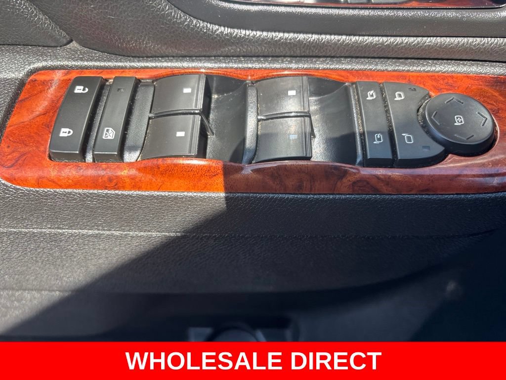 Used 2012 Chevrolet Suburban LTZ AWD/4WD image 18