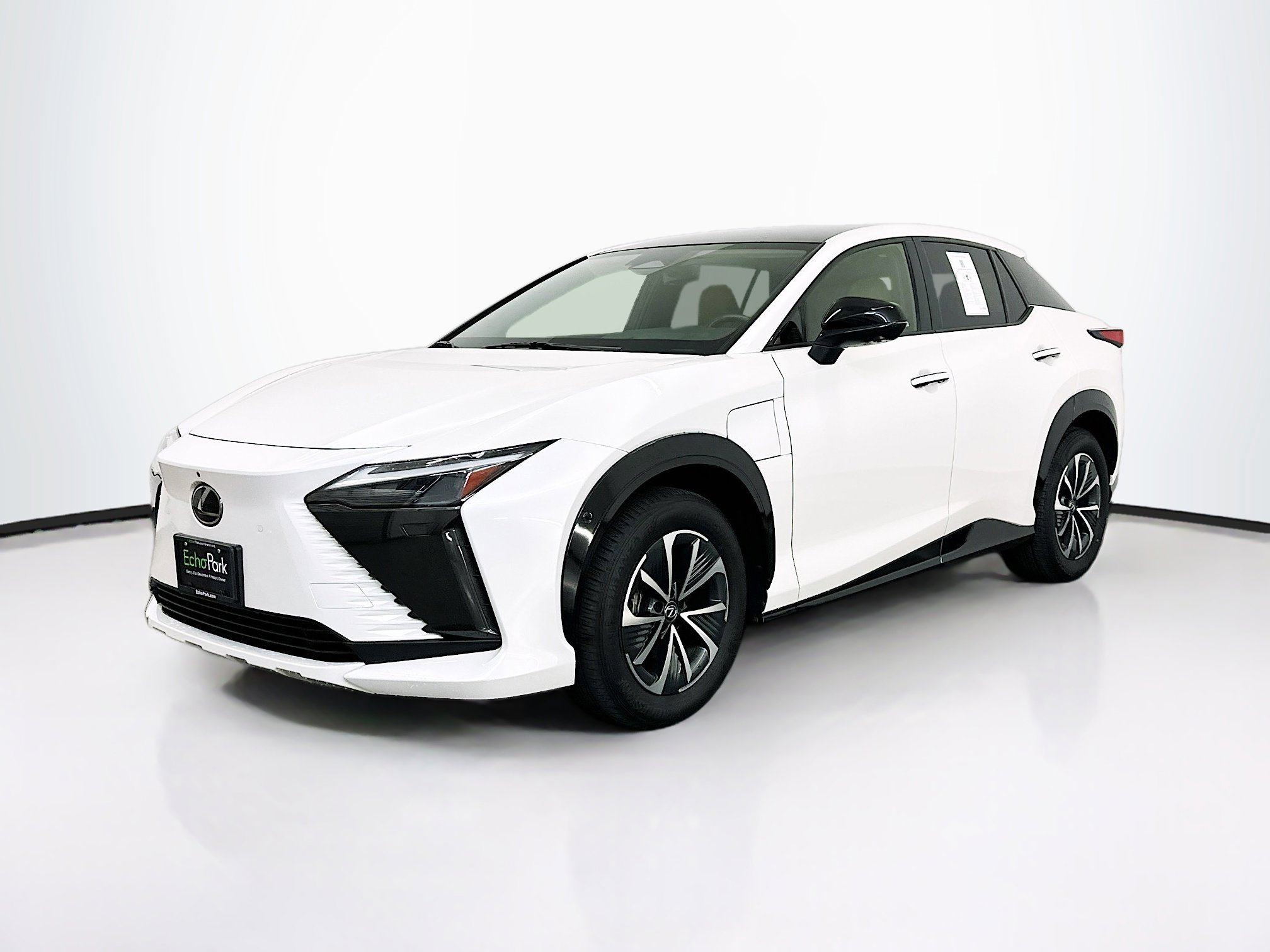 Used 2023 Lexus RZ 450e Premium w/ Technology Package AWD/4WD image 3