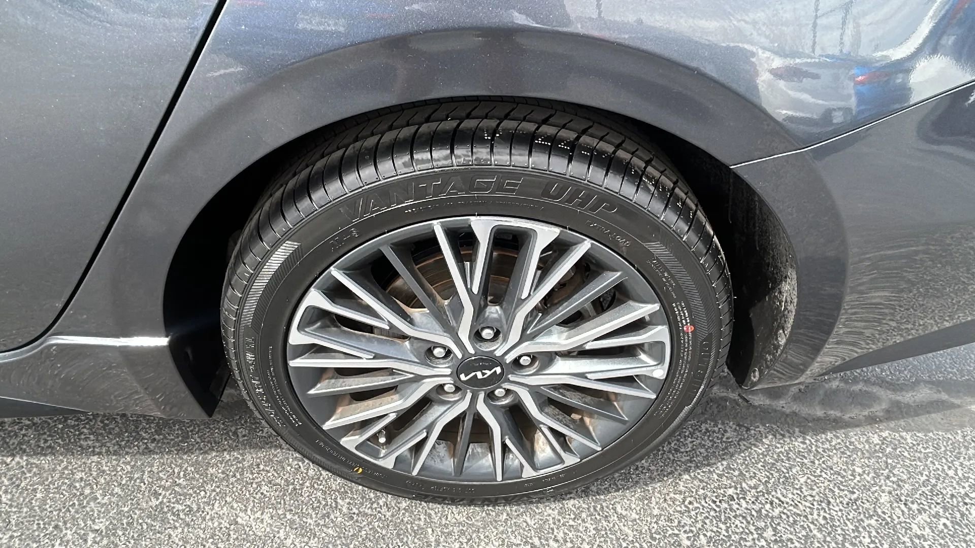 Used 2023 Kia Forte GT-Line w/ GT-Line Technology Package image 29