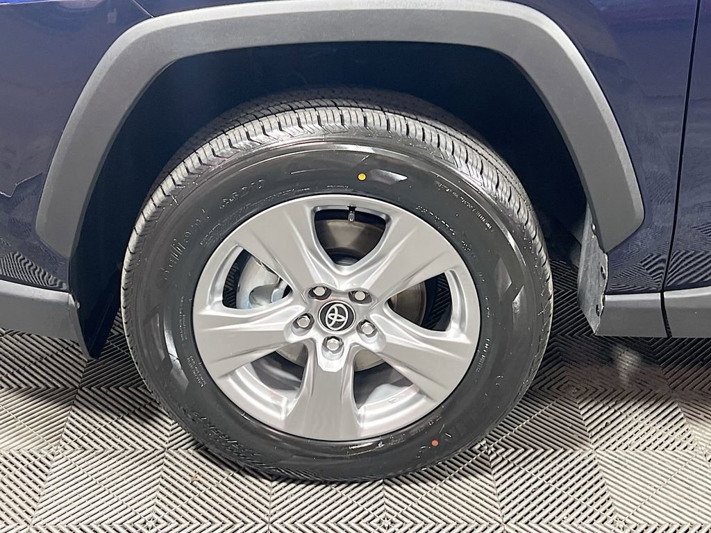 Certified 2025 Toyota RAV4 XLE image 28
