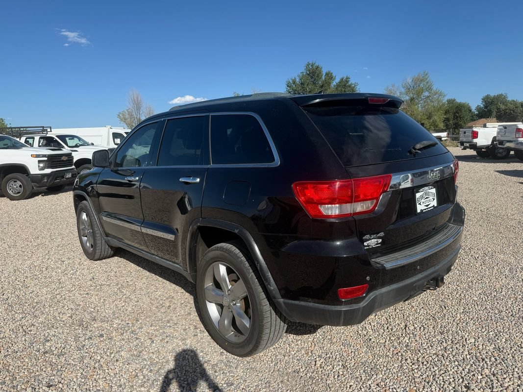 Used 2011 Jeep Grand Cherokee Overland AWD/4WD image 28