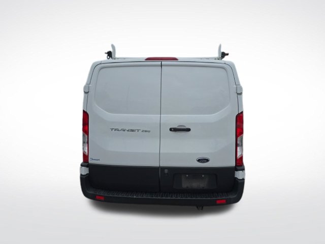 Used 2020 Ford Transit 250 Low Roof RWD image 4