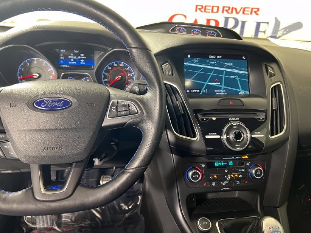 Used 2017 Ford Focus RS AWD/4WD image 16