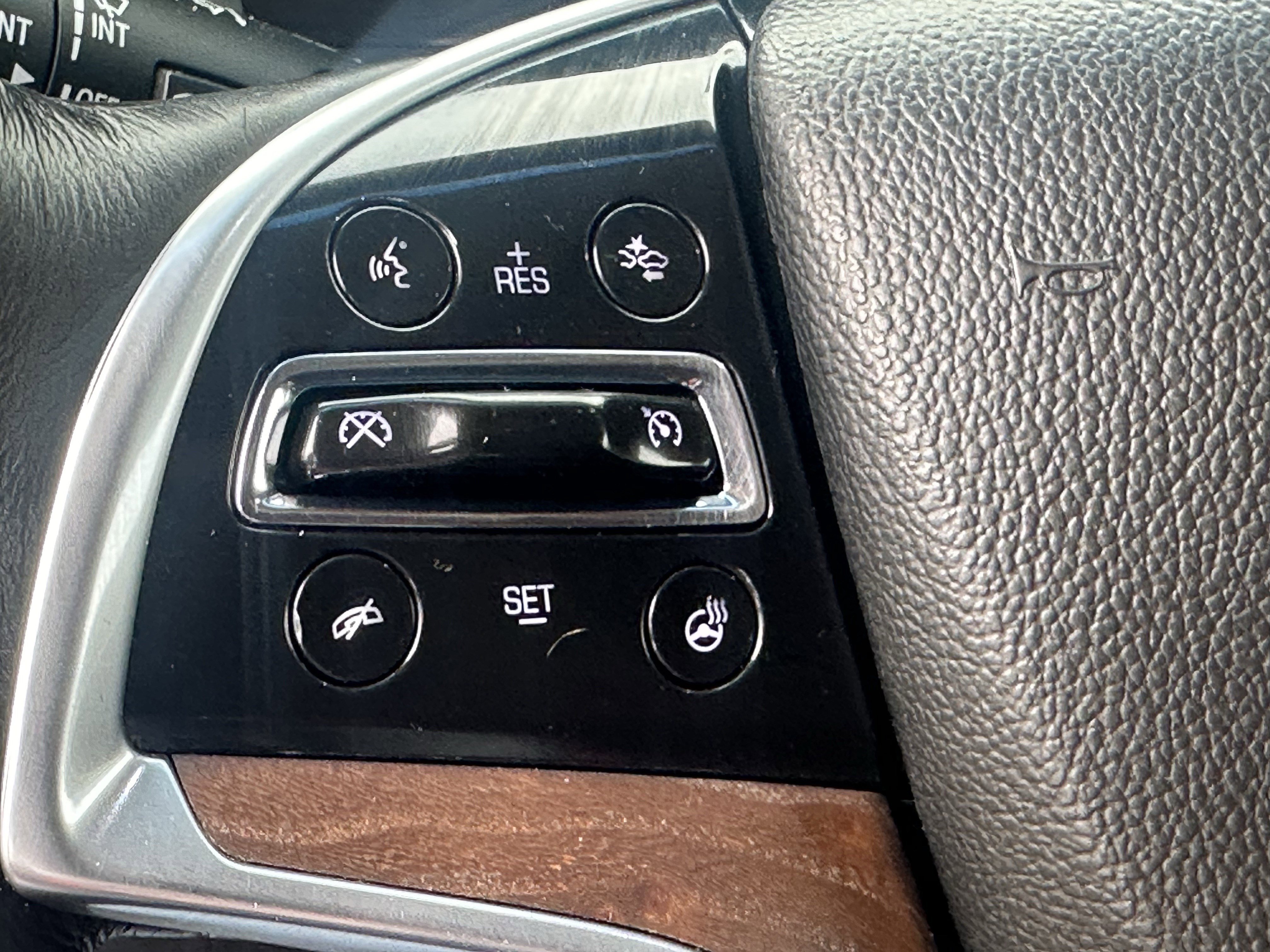 Used 2019 Cadillac Escalade Luxury image 26