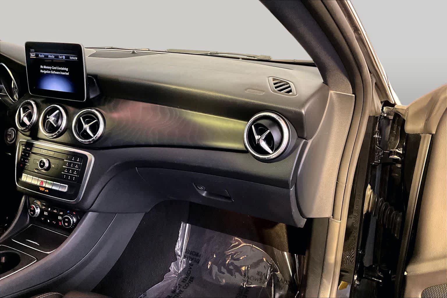 Used 2019 Mercedes-Benz CLA 250 4MATIC image 19