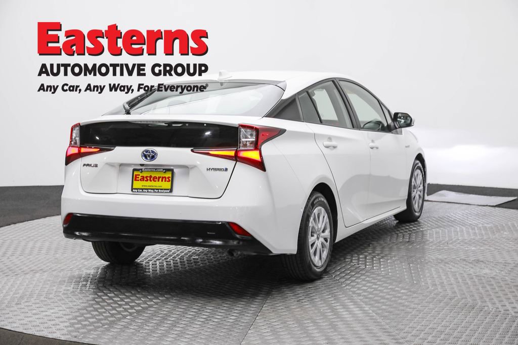 Used 2022 Toyota Prius LE image 5