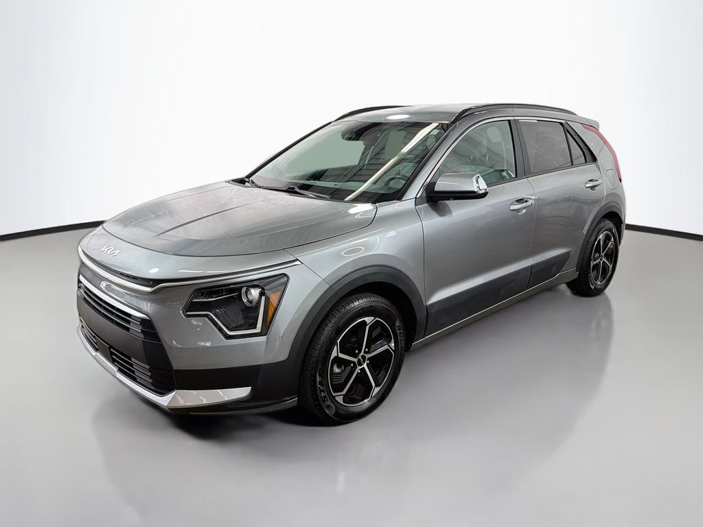 Used 2024 Kia Niro EX FWD image 2