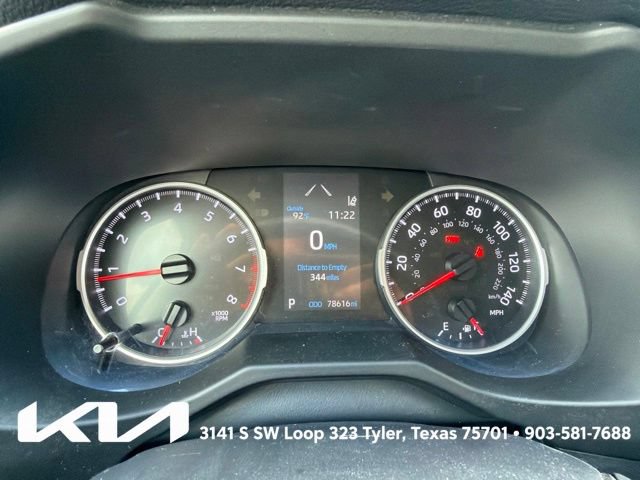 Used 2019 Toyota RAV4 LE FWD image 15