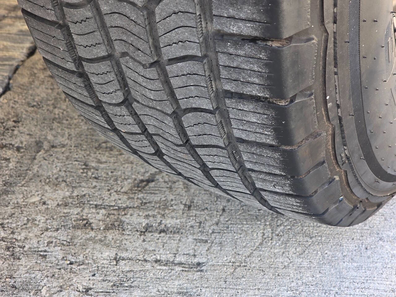 Used 2016 Mercedes-Benz Sprinter 2500 image 36