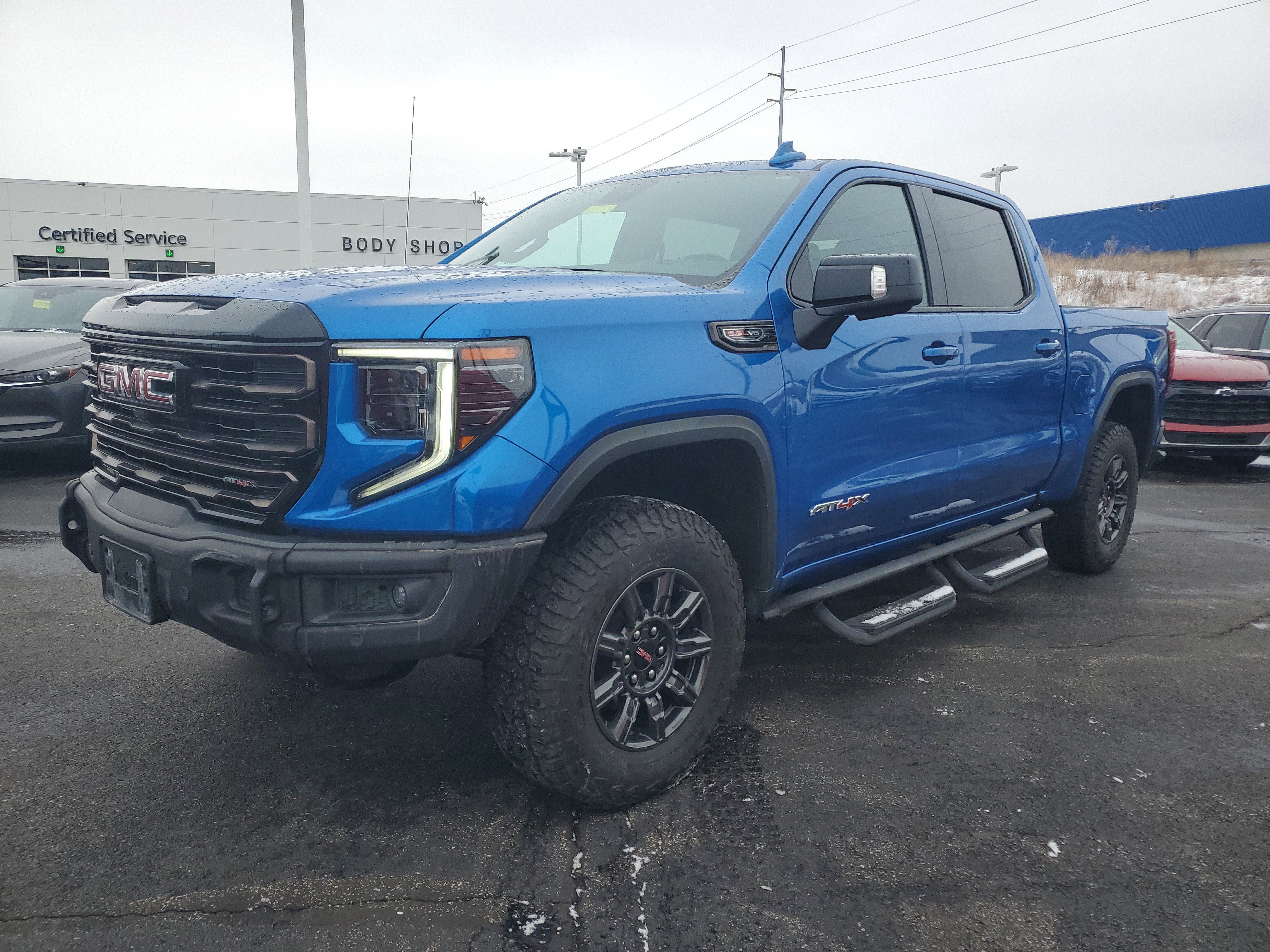 Used 2024 GMC Sierra 1500 AT4X AWD/4WD image 8