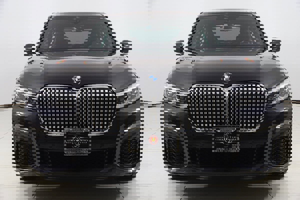 Used 2022 BMW 750i xDrive w/ M Sport Package image 70