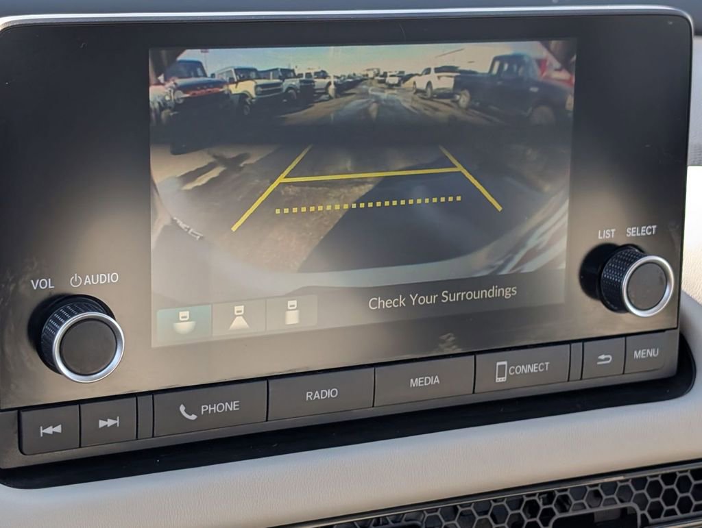 Used 2025 Honda HR-V LX image 3