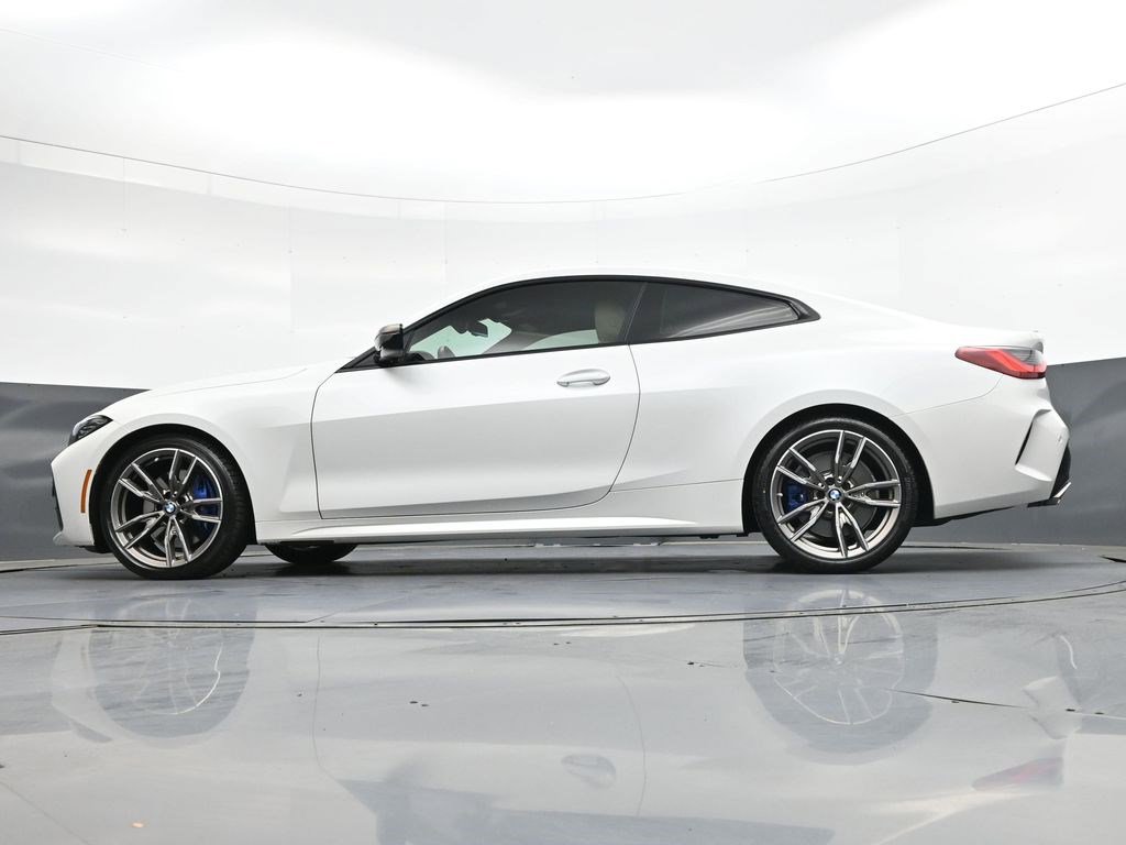 Used 2022 BMW M440i Coupe w/ Premium Package RWD image 32