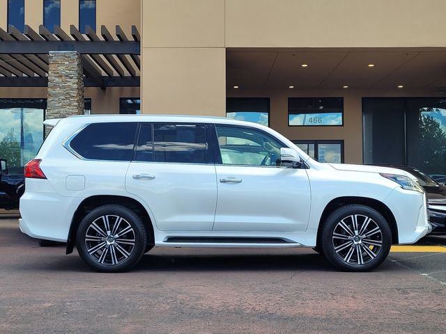 Used 2019 Lexus LX 570 4WD w/ Luxury Package image 5