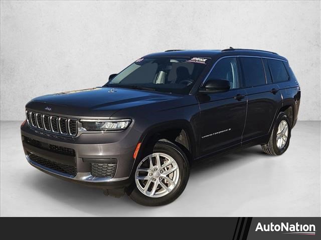 Used 2023 Jeep Grand Cherokee L Laredo image 1