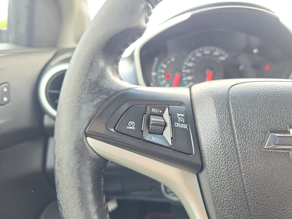 Used 2018 Chevrolet Sonic LT FWD image 22